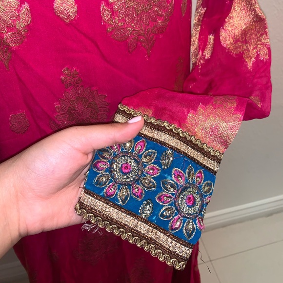 Long Indian Dress - Picture 2 of 3